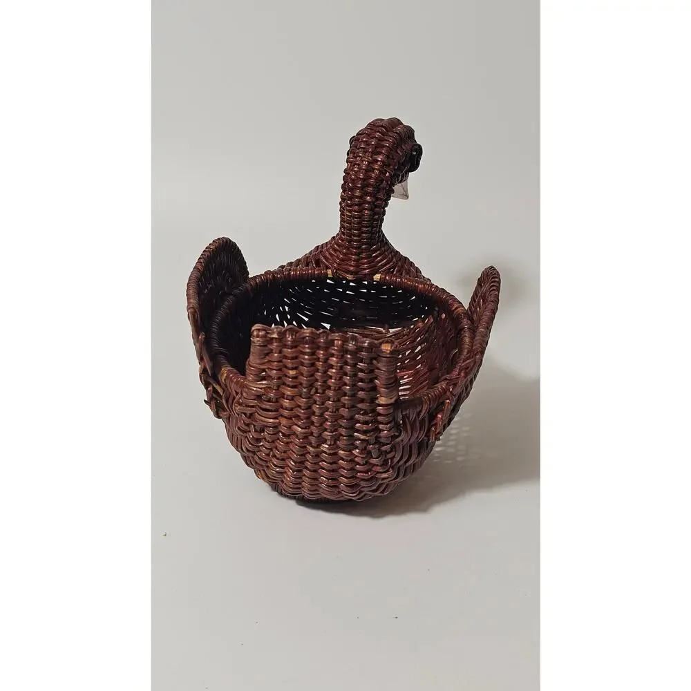 Vintage Woven Wicker Duck Basket | Wood Beak | 80s Farmhouse Cottagecore Decor